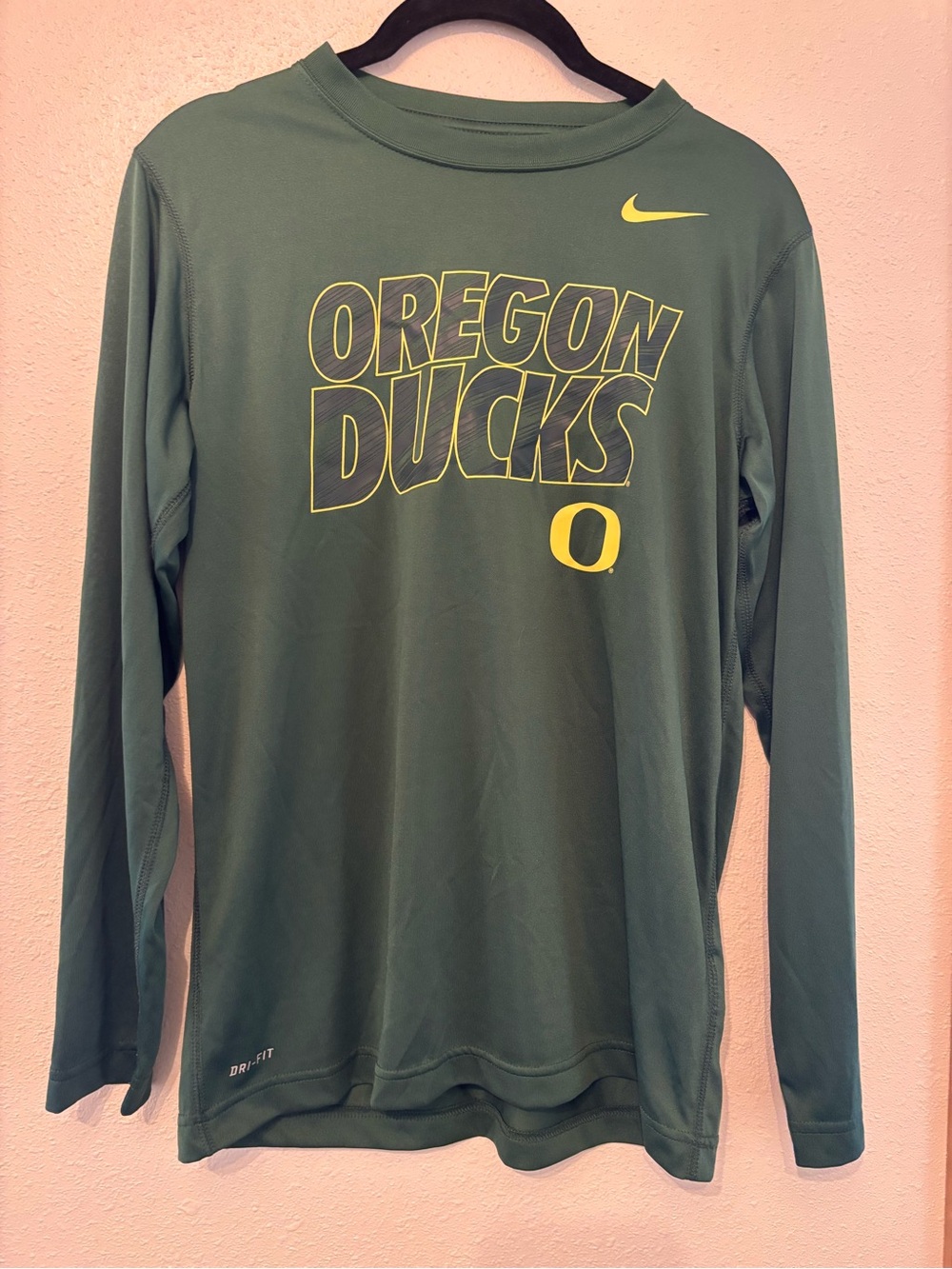 Nike Oregon Ducks Long Sleeve Dri-FIT Shirt Green Yellow